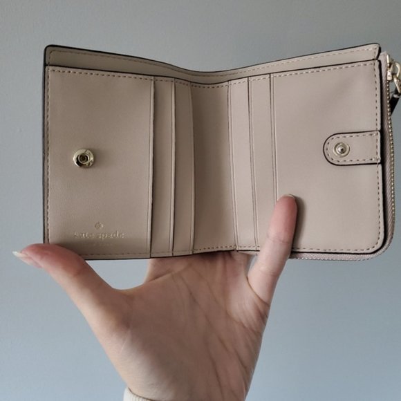 Kate Spade Bifold Pink Wallet - Picture 4 of 7